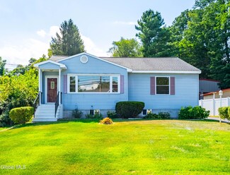 50 Consaul Rd, Albany, NY 12205