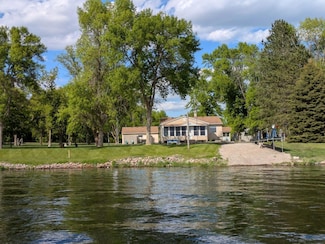 11253 Alcott Dr, Sauk Centre, MN 56378