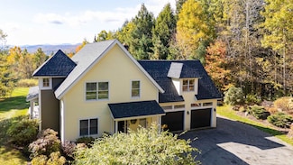 39 Steeple Ln, Stowe, VT 05672