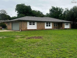 2501 N Leighton Cir, Wichita Falls, TX 76309