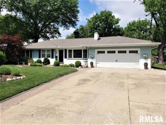 4115 N Keenland Ave, Peoria, IL 61614