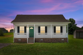 312 Lansinger Ln, Clarksville, TN 37042