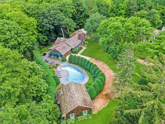4700 Eastwood Cir, Minnetonka, MN 55345