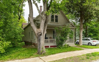 91 Carroll St, Keene, NH 03431