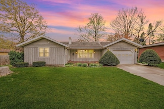 249 E Morris St, Bement, IL 61813