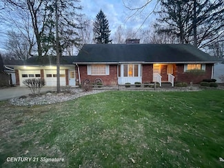 1522 Coutant St, Flushing, MI 48433