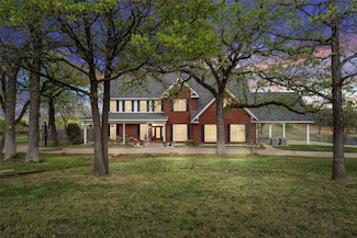 290 Bolton Cir, West, TX 76691