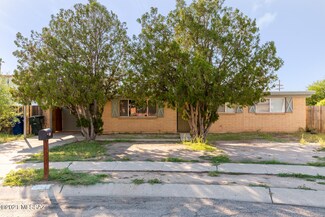 217 N Sarnoff Dr, Tucson, AZ 85710