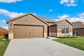 813 Twin Edge Dr, Josephine, TX 75189