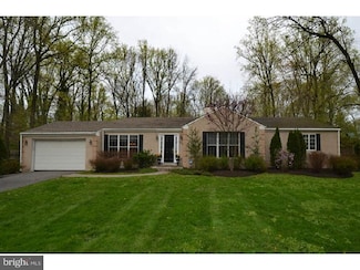 101 Sunnyhill Rd, Villanova, PA 19085