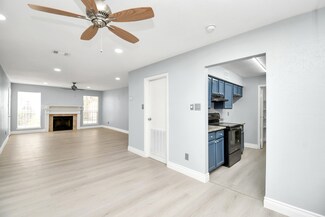 6500 Sands Point Dr Unit 301, Houston, TX 77074