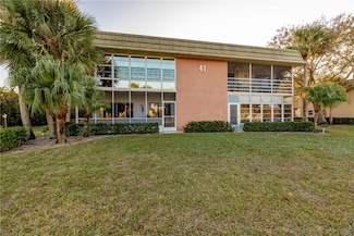 47 Vista Gardens Trail Unit 104, Vero Beach, FL 32962