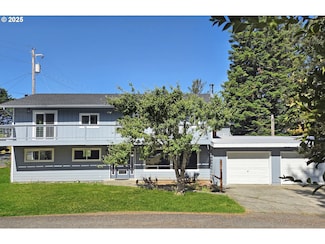 29700 Park Dr, Gold Beach, OR 97444
