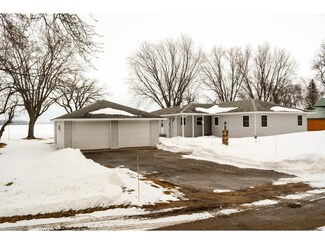 1841 N Ketelle Dr NE Unit NE, Osakis, MN 56360