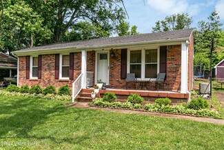 1113 W Moody Ln, Crestwood, KY 40014
