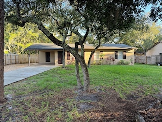 225 W 2nd St, Chuluota, FL 32766