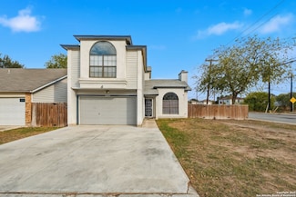 10203 Raven Field Dr, San Antonio, TX 78245
