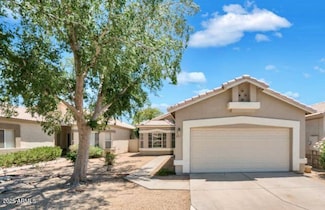 2917 E Nisbet Ct, Phoenix, AZ 85032