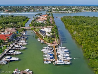 1777 Gulfstar Dr S, Naples, FL 34112
