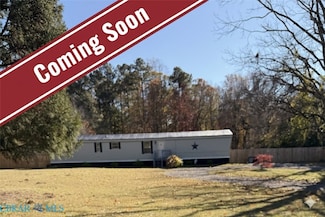 3254 Woodstock Rd, Gloucester, VA 23061