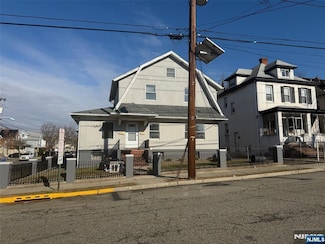 581 Broad St, Carlstadt, NJ 07072