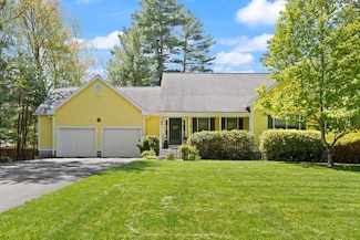 6 Jonathan Dr, North Easton, MA 02356