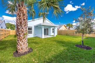 618 55th St, West Palm Beach, FL 33407