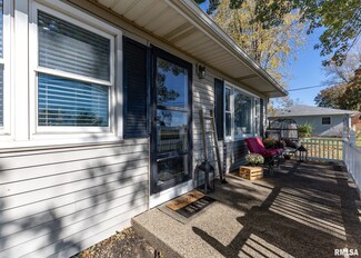 5760 Poppy Garden Rd, Colona, IL 61241