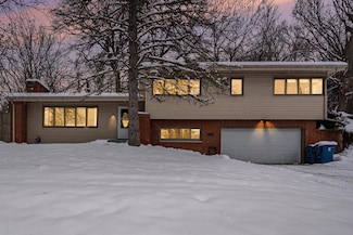 332 Espanola Ave, Kalamazoo, MI 49004