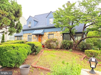 4633 Eastern Ave, Mount Rainier, MD 20712