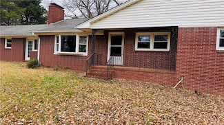 4905 Murray Rd, Winston Salem, NC 27106