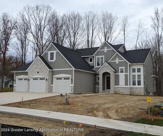 6553 Windford Ln, Grand Ledge, MI 48837