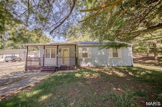 6511 Old Saint Louis Rd, Belleville, IL 62223