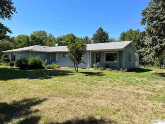 1000 S Dyer Park Rd, Ayr, NE 68925
