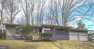 9004 Seven Locks Rd, Bethesda, MD 20817