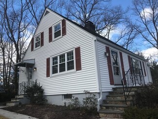 40 Crown Ridge Rd, Wellesley, MA 02482