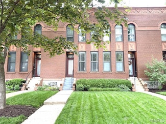 4333 Laclede Ave Unit D, Saint Louis, MO 63108