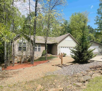 126 Mountain Ranch Dr, Fairfield Bay, AR 72088