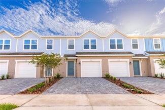 3316 Thicket St, Tavares, FL 32778