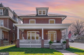 746 S State St, Ephrata, PA 17522