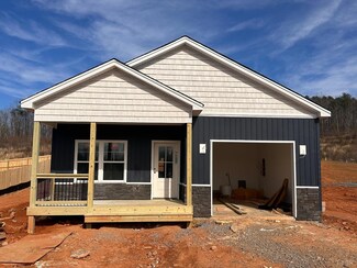 997 Dodson Dr, Lynchburg, VA 24501