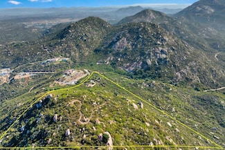 13795 Pata Ranch Rd, Lakeside, CA 92040