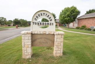 1610 Carolina St, Graham, TX 76450