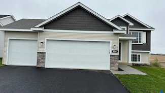 129 Terning Way, Howard Lake, MN 55349