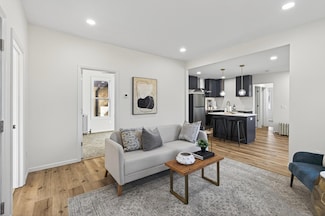 1730 5th St NE, Minneapolis, MN 55413