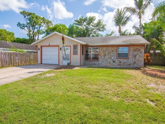 6028 SE Avalon Dr, Stuart, FL 34997