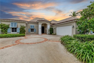 817 Pembroke Ct, Vero Beach, FL 32963