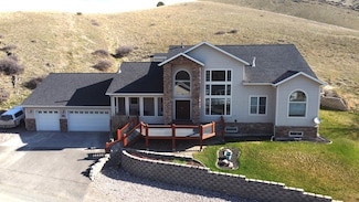 2885 Aspenway Dr, Helena, MT 59601