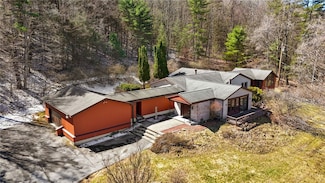 1665 Ellis Hollow Rd, Ithaca, NY 14850