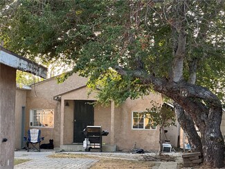 865 S Philadelphia St, Anaheim, CA 92805